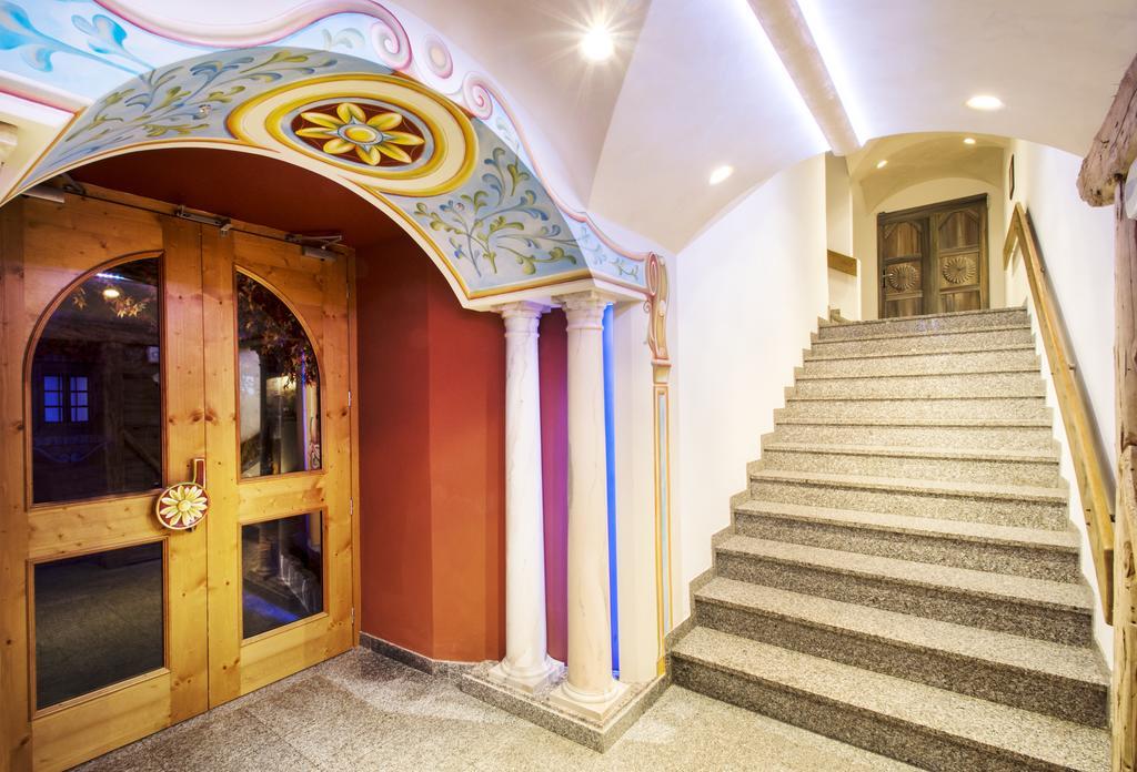 Hotel Arnika Wellness Пассо-Сан-Пеллегріно Екстер'єр фото